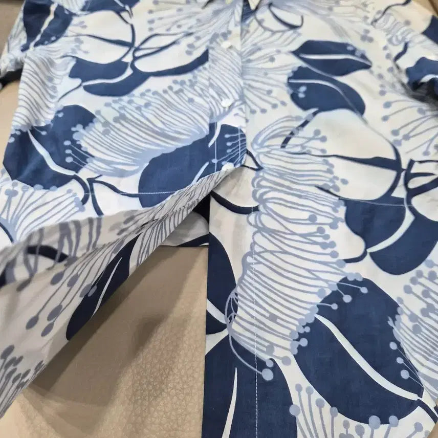 [BUNJANG] DOLCE&amp;GABBANA Floral Pattern Knotted Shirt / DOLCE&amp;GABBANA 돌체앤가바나 정품 여성 플라워 패턴 매듭 셔츠
