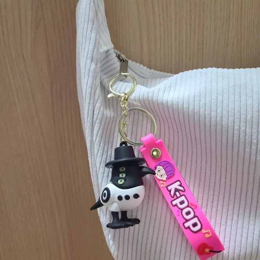 [BUNJANG] K-Pop K-Day Hunter Kkachi Character Keyring Bag Keyholder Doll / 케이팝 케데헌  키링 까치 캐릭터 키링 가방 키홀더 인형 새상품
