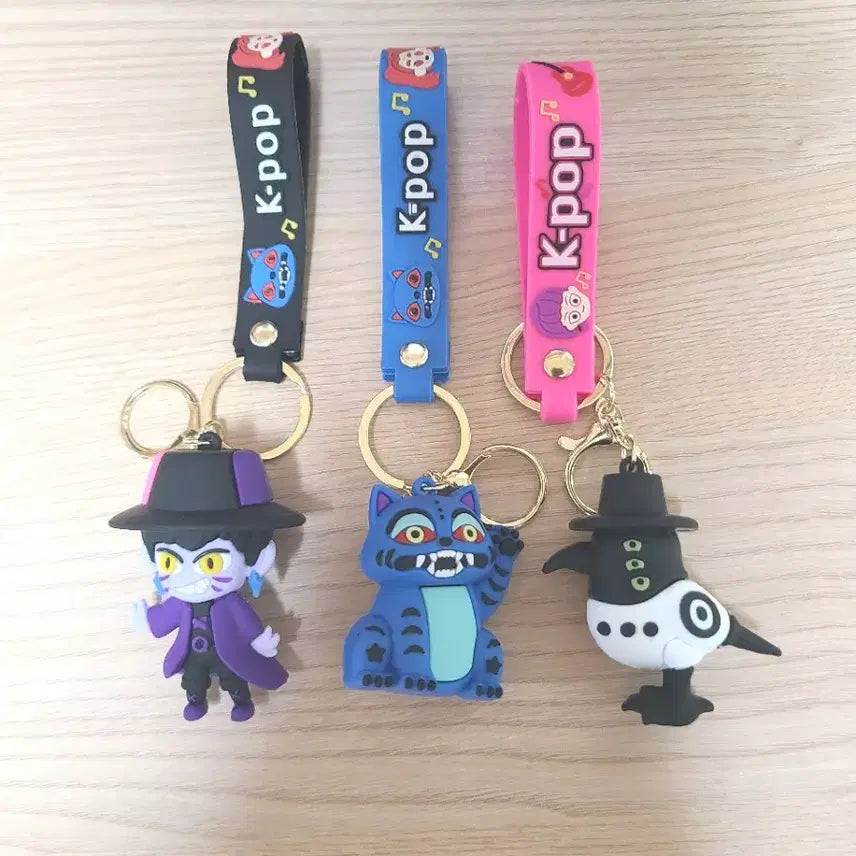 [BUNJANG] K-Pop K-Day Hunter Kkachi Character Keyring Bag Keyholder Doll / 케이팝 케데헌  키링 까치 캐릭터 키링 가방 키홀더 인형 새상품