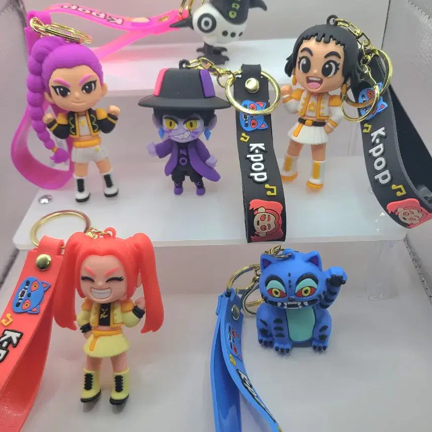 [BUNJANG] K-Pop K-Day Hunter Kkachi Character Keyring Bag Keyholder Doll / 케이팝 케데헌  키링 까치 캐릭터 키링 가방 키홀더 인형 새상품