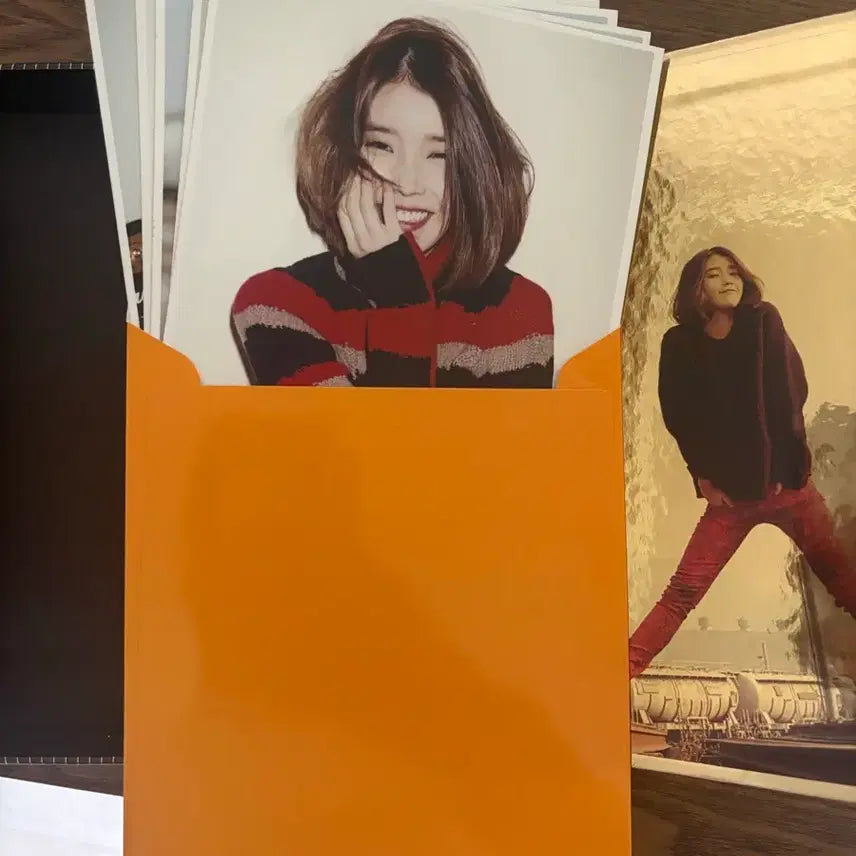 [BUNJANG] IU Modern Times Epilogue Repackage Album (Limited Edition) / IU Modern Times Epilogue 리패키지 앨범(한정판)