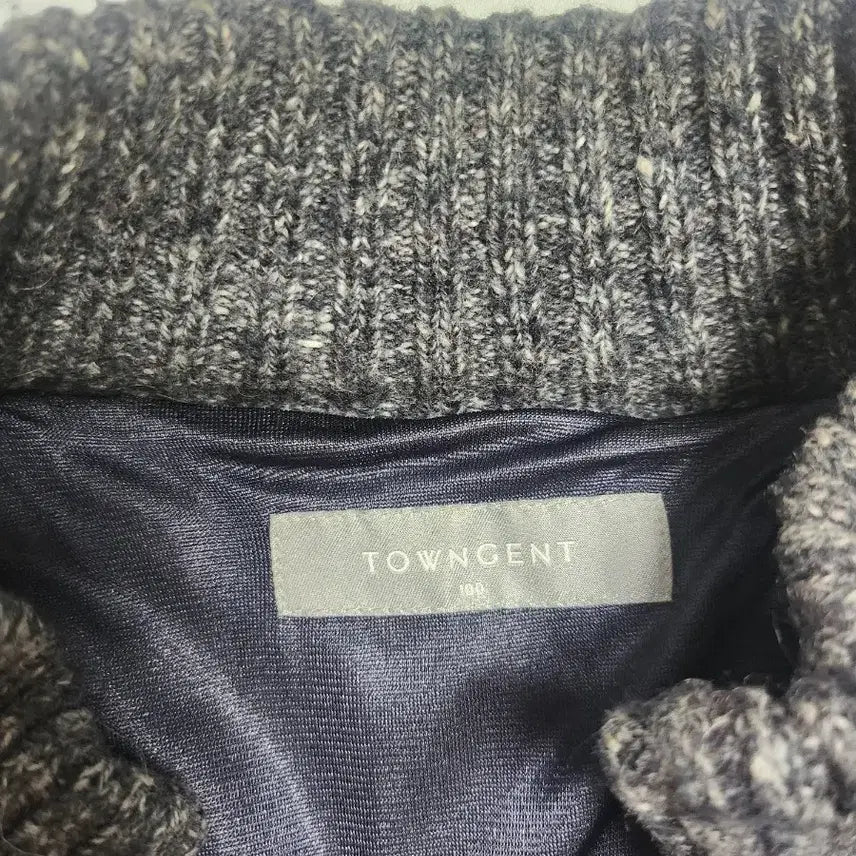 [BUNJANG] TOWN GENT Men's Color Block Padded Jumper / 타운젠트 남성 니트 배색 패딩 점퍼