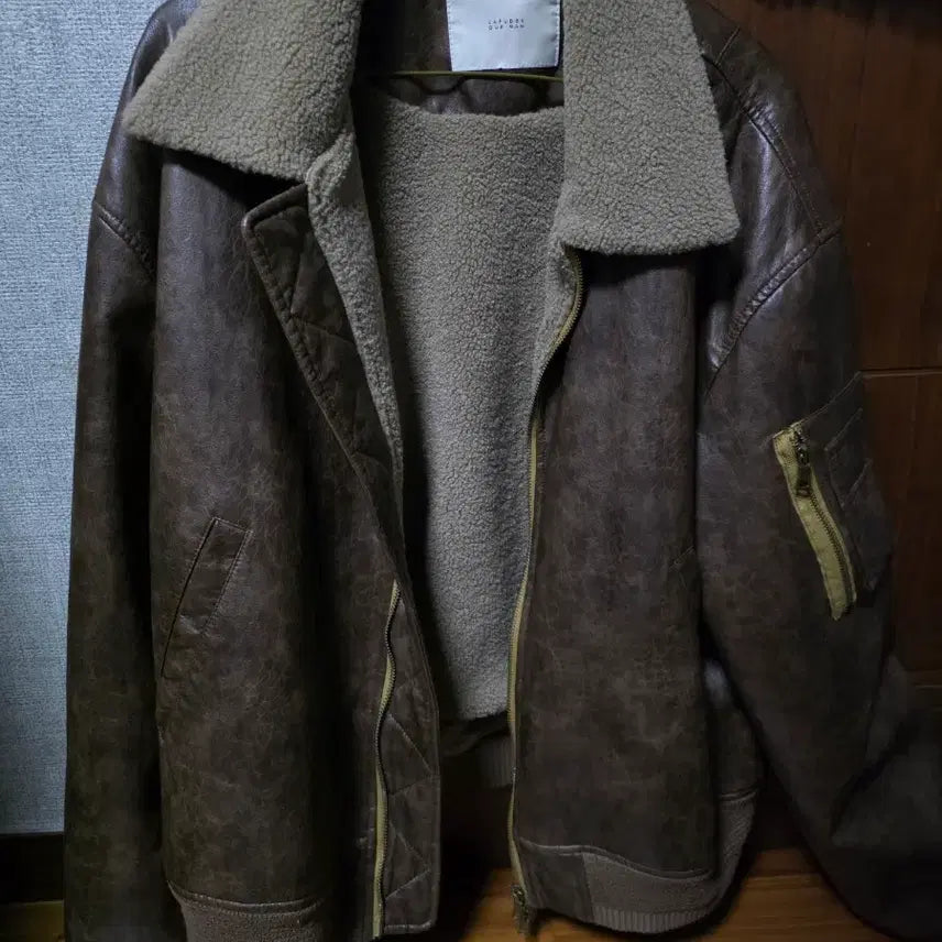 [BUNJANG] LAFUDGE STORE MAN Mustang Jacket Brown / 라퍼지스토어 LAFUDGE STORE MAN 무스탕 자켓 브라운