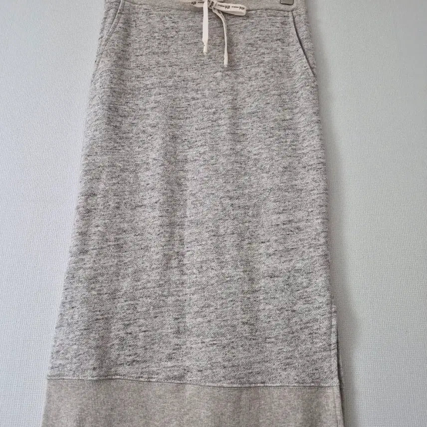 [BUNJANG] Athe Vanessa Bruno Grey H-Line Midi Skirt / [아떼바네사부르노]회색 밴딩 H라인 스커트(허리27)