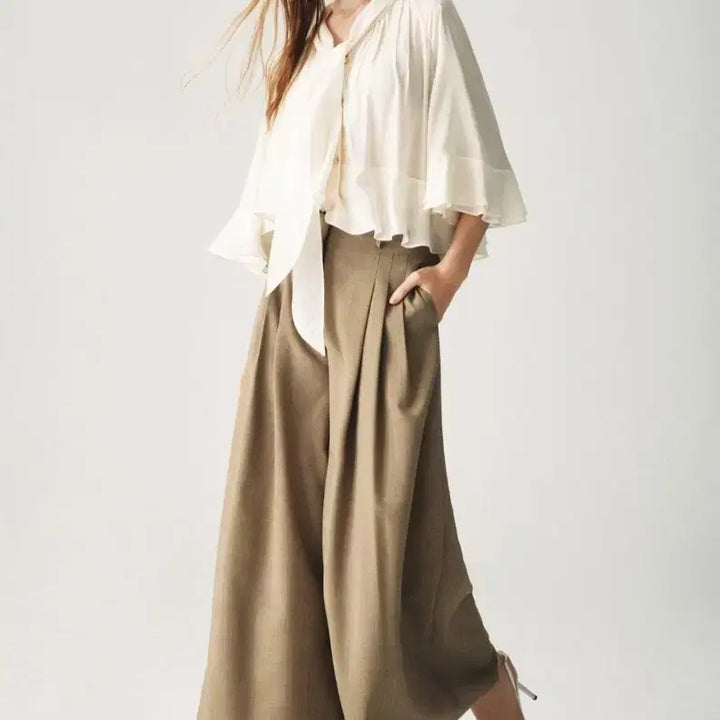 [BUNJANG] MINE Wool Blend Drawstring Pintuck Wide Pants Khaki Beige / 마인 팬츠