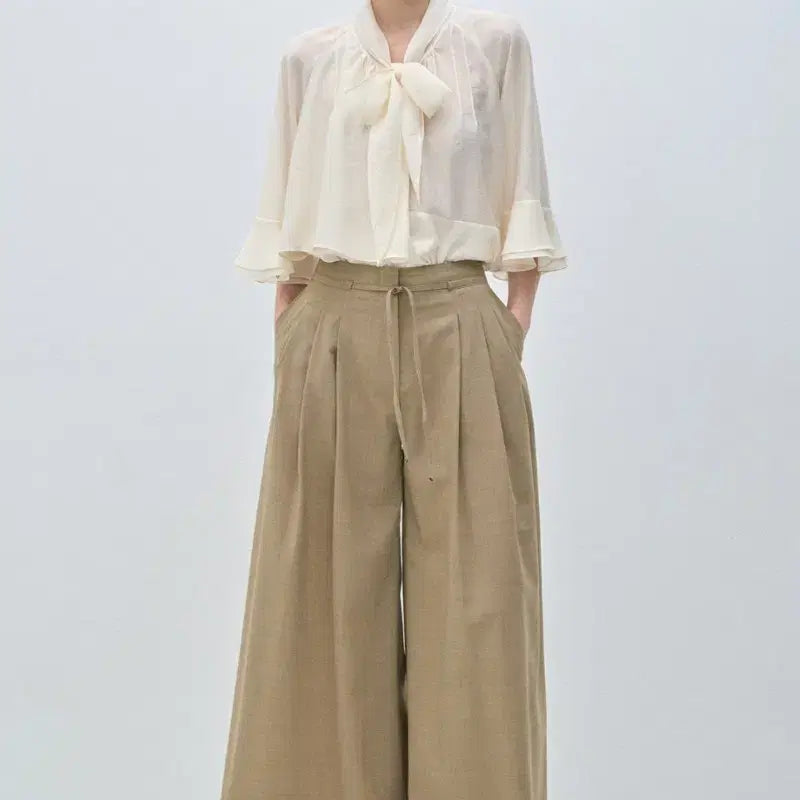 [BUNJANG] MINE Wool Blend Drawstring Pintuck Wide Pants Khaki Beige / 마인 팬츠