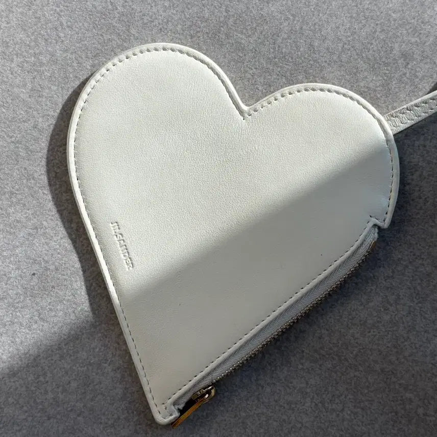 [BUNJANG] Jil Sander Heart Leather Pouch White / 질샌더 하트 레더 파우치 화이트