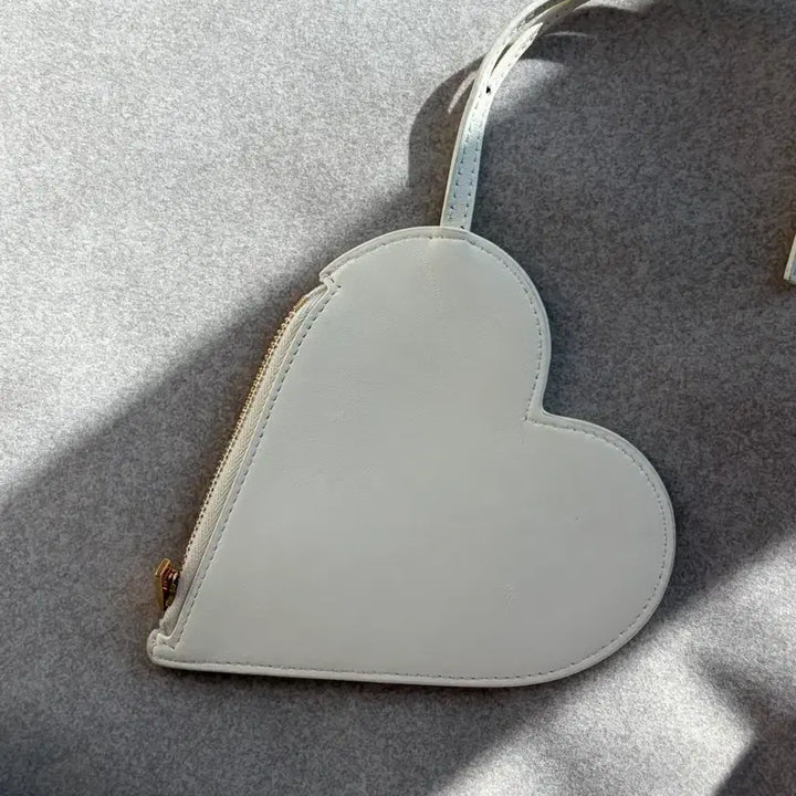 [BUNJANG] Jil Sander Heart Leather Pouch White / 질샌더 하트 레더 파우치 화이트