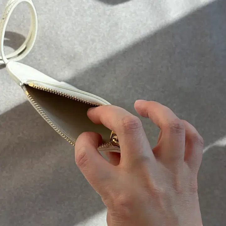 [BUNJANG] Jil Sander Heart Leather Pouch White / 질샌더 하트 레더 파우치 화이트