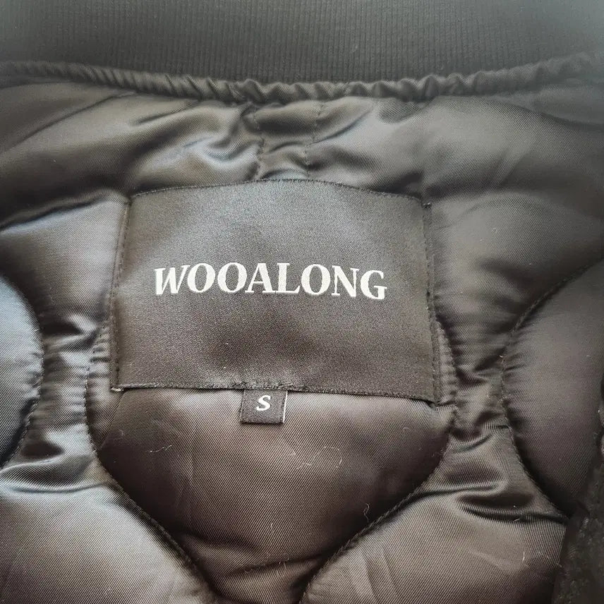 [BUNJANG] W.A.U. Black MA-1 Padded Jacket (Size S) / 우알롱 MA-1 블랙 패딩 자켓 사이즈 S
