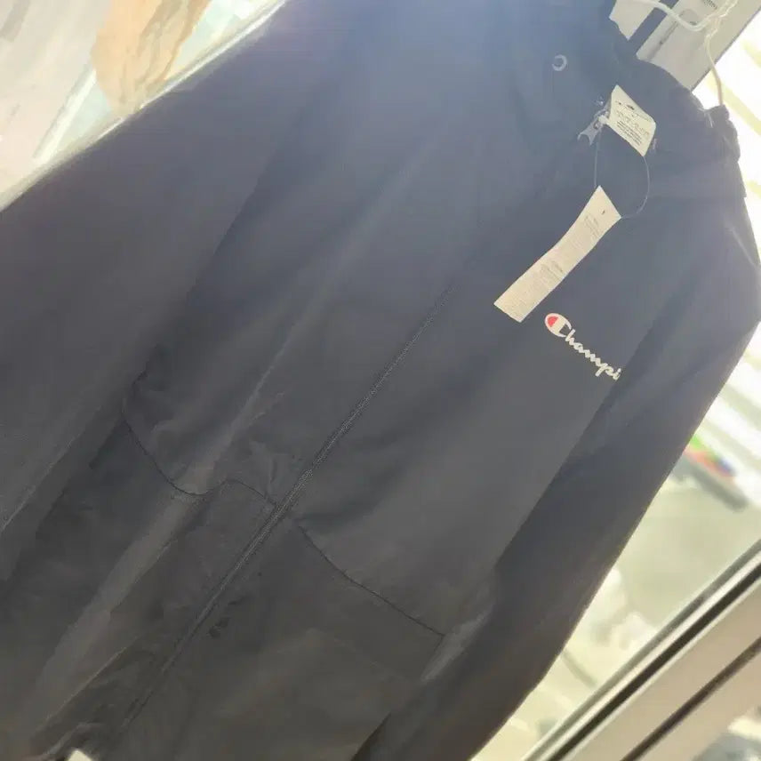 [BUNJANG] Champion Black Windbreaker Jacket / 챔피온 블랙  바람막이