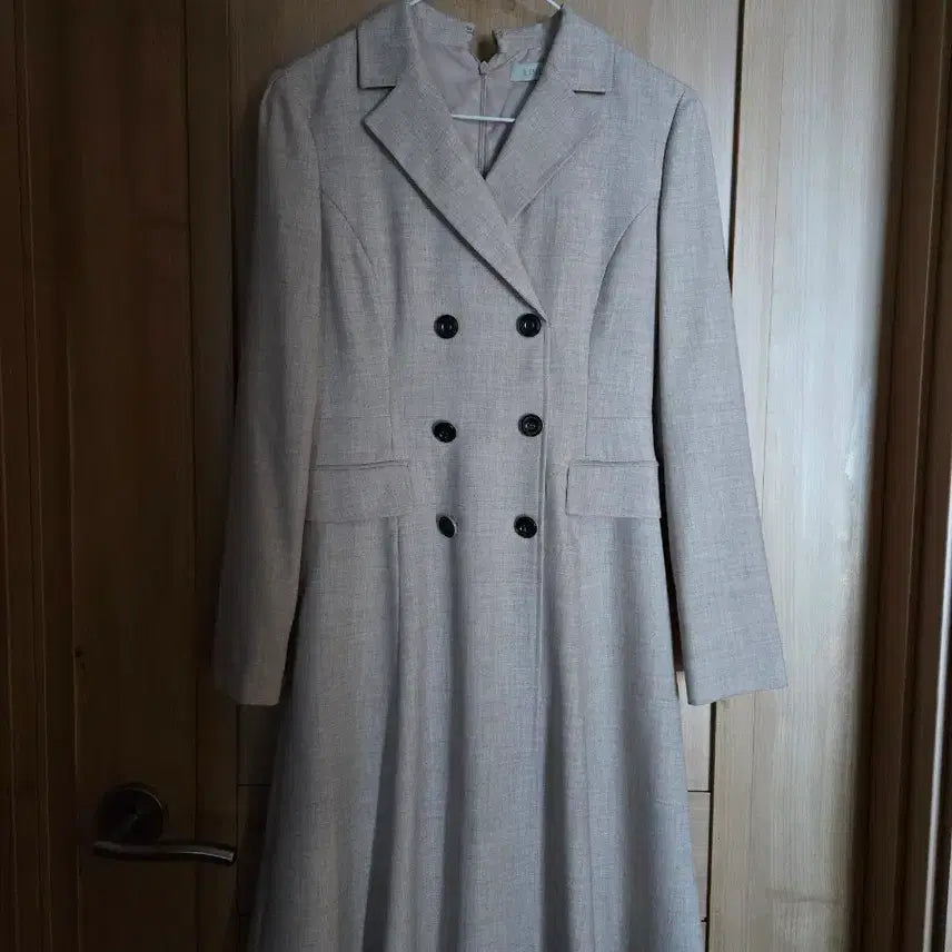 [BUNJANG] LINE Midi Dress / LINE 원피스