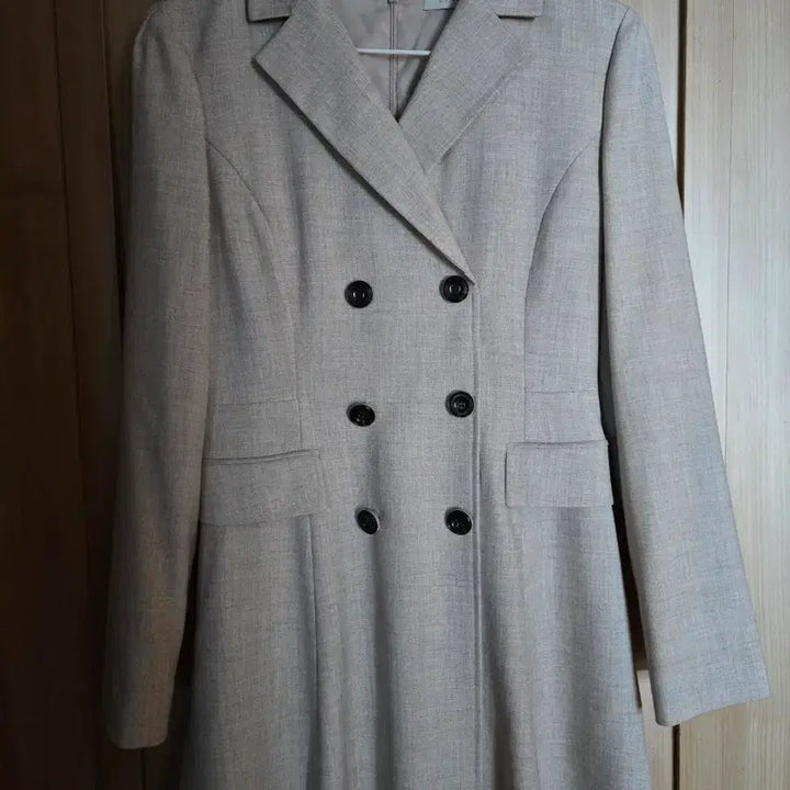 [BUNJANG] LINE Midi Dress / LINE 원피스