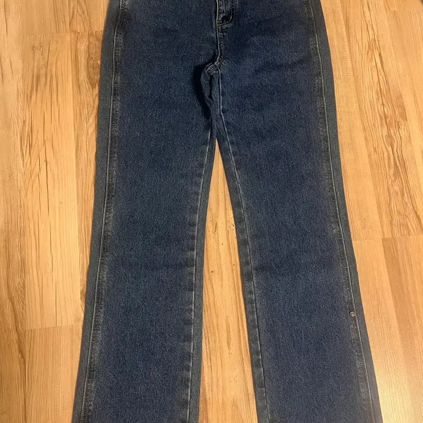 [BUNJANG] Eumkim Straight Denim Pants / 으음키임 스트레이트 데님팬츠