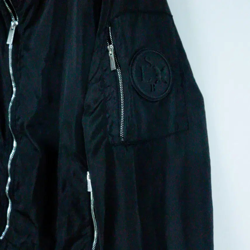 [BUNJANG] LIE SANGBONG Bomber Jacket / LIE SANGBONG 바람막이 봄버 (집업)