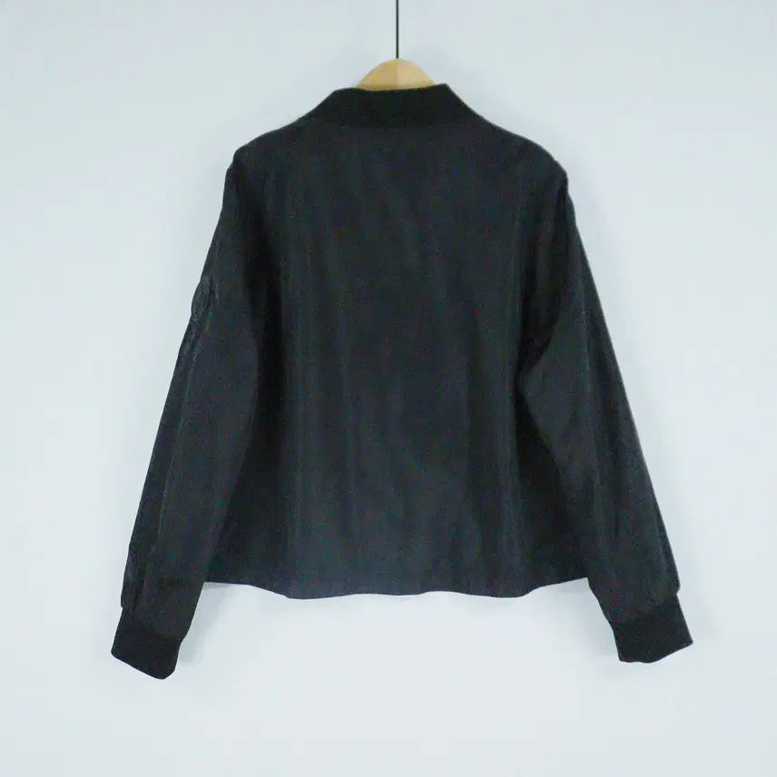 [BUNJANG] LIE SANGBONG Bomber Jacket / LIE SANGBONG 바람막이 봄버 (집업)