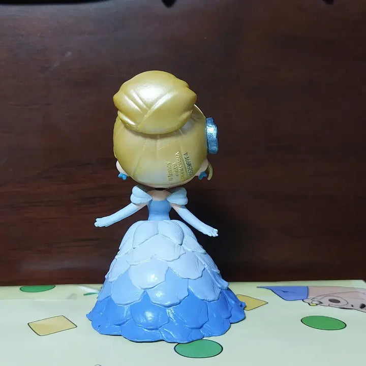 [BUNJANG] Disney Cinderella Princess Figure / (택배비 포함) 디즈니 신데렐라 공주 피규어 인형 가챠