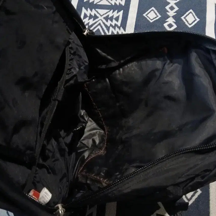 [BUNJANG] The North Face Borealis 30L Backpack / 리바이스 511 중청워싱 슬림 스트레이트핏 스트레치 청바지 데님팬츠 31