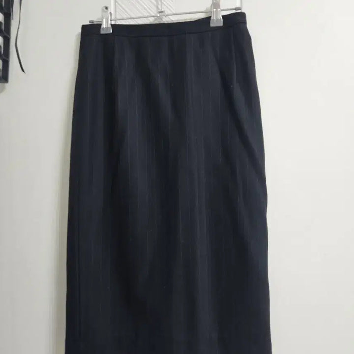 [BUNJANG] Time H-Line Skirt / Time 타임  H라인 스커트