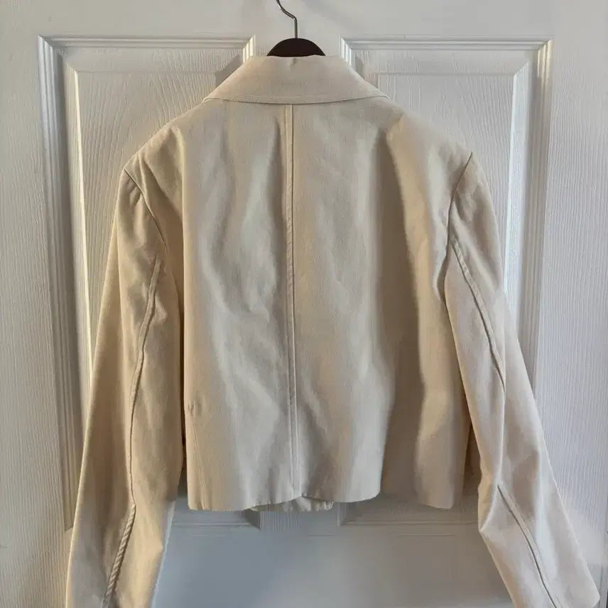 [BUNJANG] Ivory Crop Jacket / 아이보리 크롭 자켓
