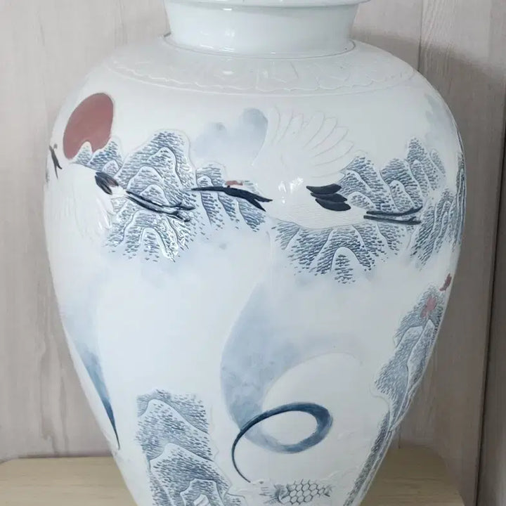 [BUNJANG] Cho Kyu-young Celadon Porcelain Cloud Crane Motif Large Jar / 소은 조규영 작가 백자 양각 청화진사 운학문 대호