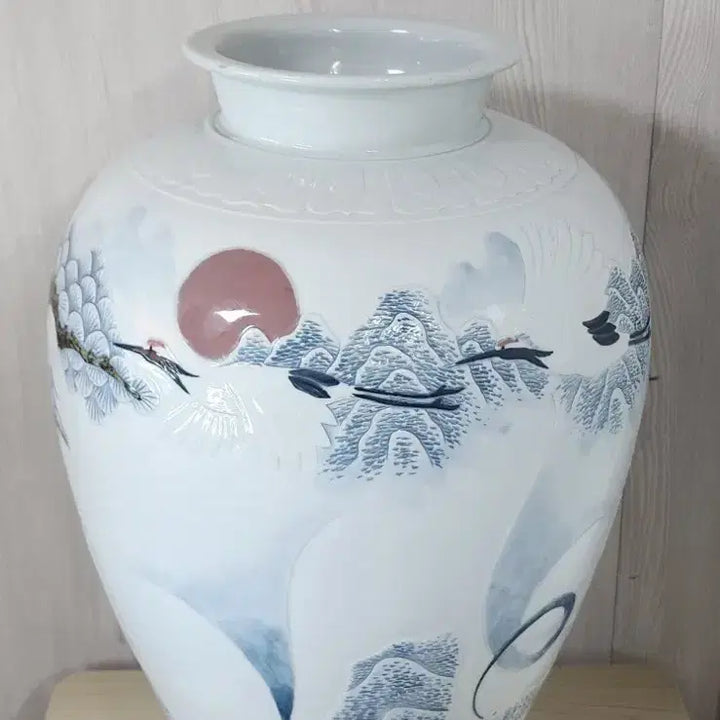 [BUNJANG] Cho Kyu-young Celadon Porcelain Cloud Crane Motif Large Jar / 소은 조규영 작가 백자 양각 청화진사 운학문 대호