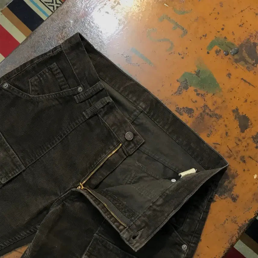 [BUNJANG] Levi's Brown Corduroy Fatigue Pocket Pants / 일본 리바이스 브라운 코듀로이 퍼티그 포켓 팬츠 허리 35 36 사이즈