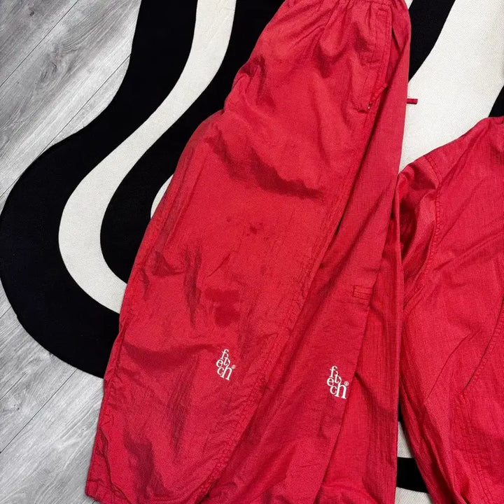 [BUNJANG] Fetch Pattern Windbreaker Set / fetch 패턴 윈드브레이커 M 셋업