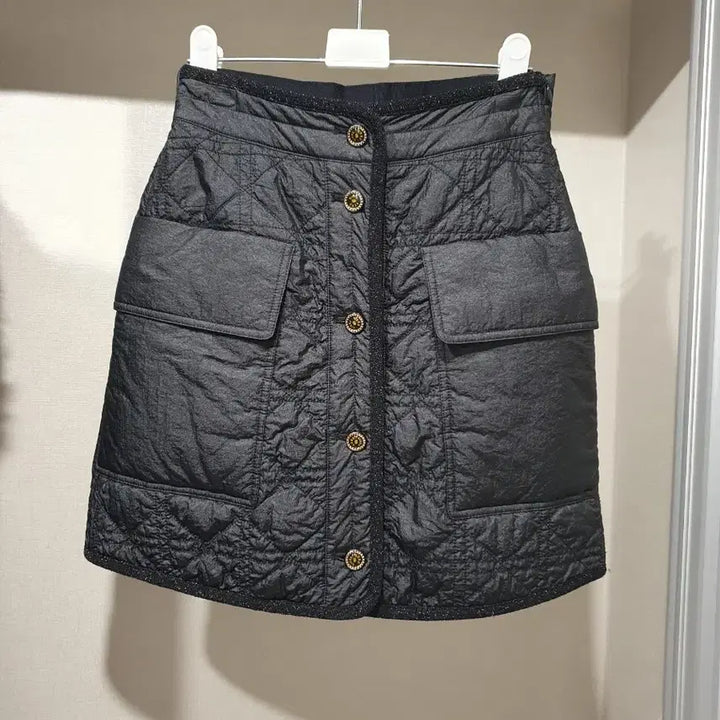 [SOLD OUT] 1회착용 한섬 오즈세컨 퀼팅 미니 스커트