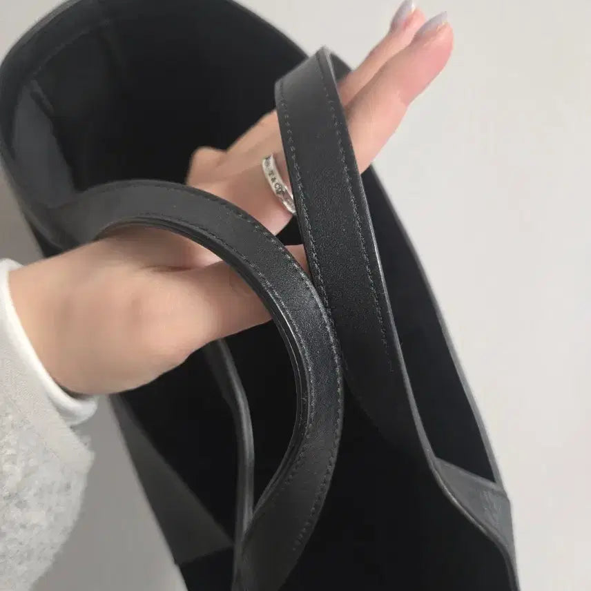 [BUNJANG] autt ribo Bag / autt 어트 ribo 백 블랙