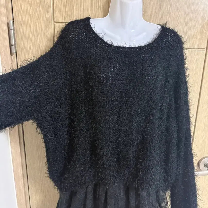 [BUNJANG] Black Fur Knit / 블랙 퍼 니트