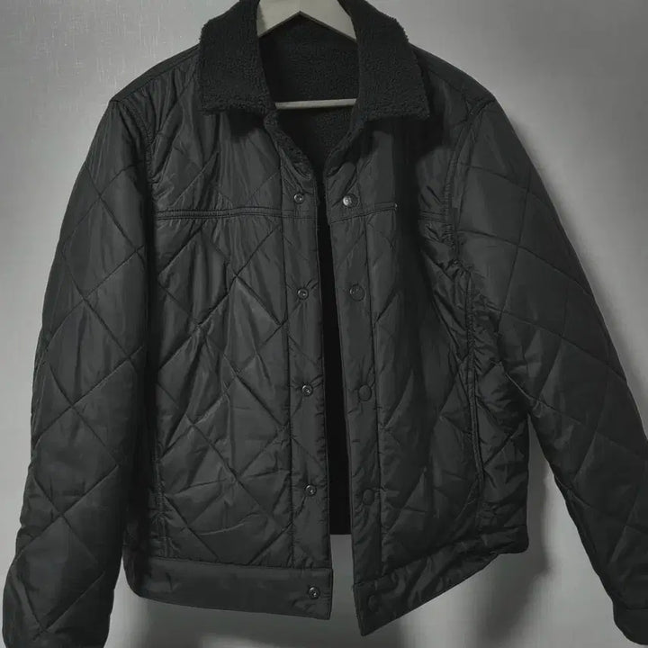 [BUNJANG] Calvin Klein Reversible Jumper / 캘빈클라인 점퍼 리버서블