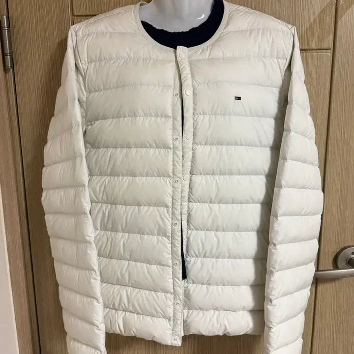 [BUNJANG] Tommy Hilfiger White Lightweight Padded Jacket / 타미힐피거 화이트 경량패딩