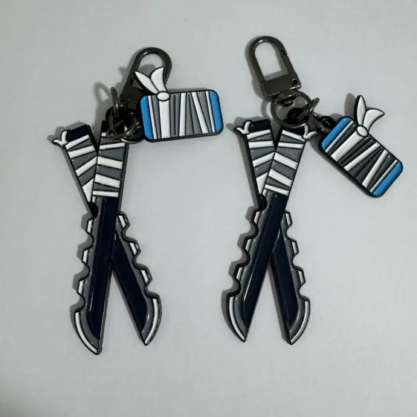 [BUNJANG] Demon Slayer Inosuke Nichirin Sword Keyring / 귀멸의칼날 귀칼 귀멸 이노스케 일륜도 키링