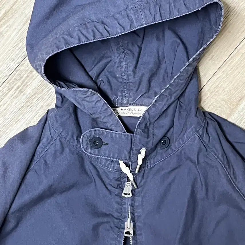 [BUNJANG] Pigbell Navy and White Color Block Hooded Jacket / 피그벨 후드집업 네이비 화이트 배색 점퍼