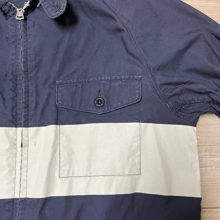 [BUNJANG] Pigbell Navy and White Color Block Hooded Jacket / 피그벨 후드집업 네이비 화이트 배색 점퍼