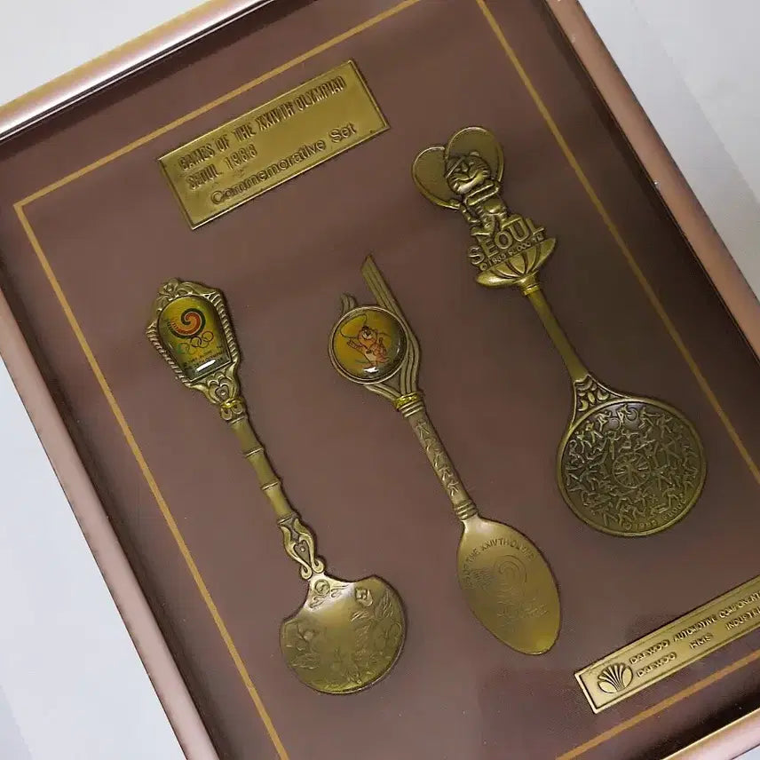 [BUNJANG] 1988 Seoul Olympic Commemorative Spoon Set in Frame / 1988 서울 올림픽 기념 스푼 세트 액자