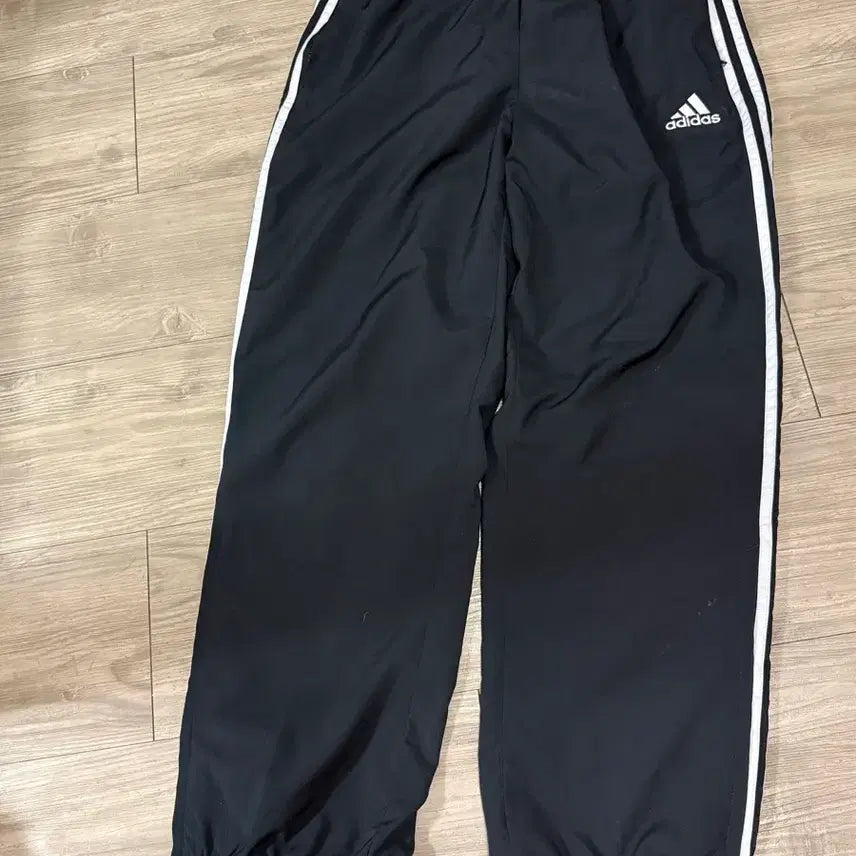 [BUNJANG] Adidas Black Track Pants / 아디다스 블랙 츄바