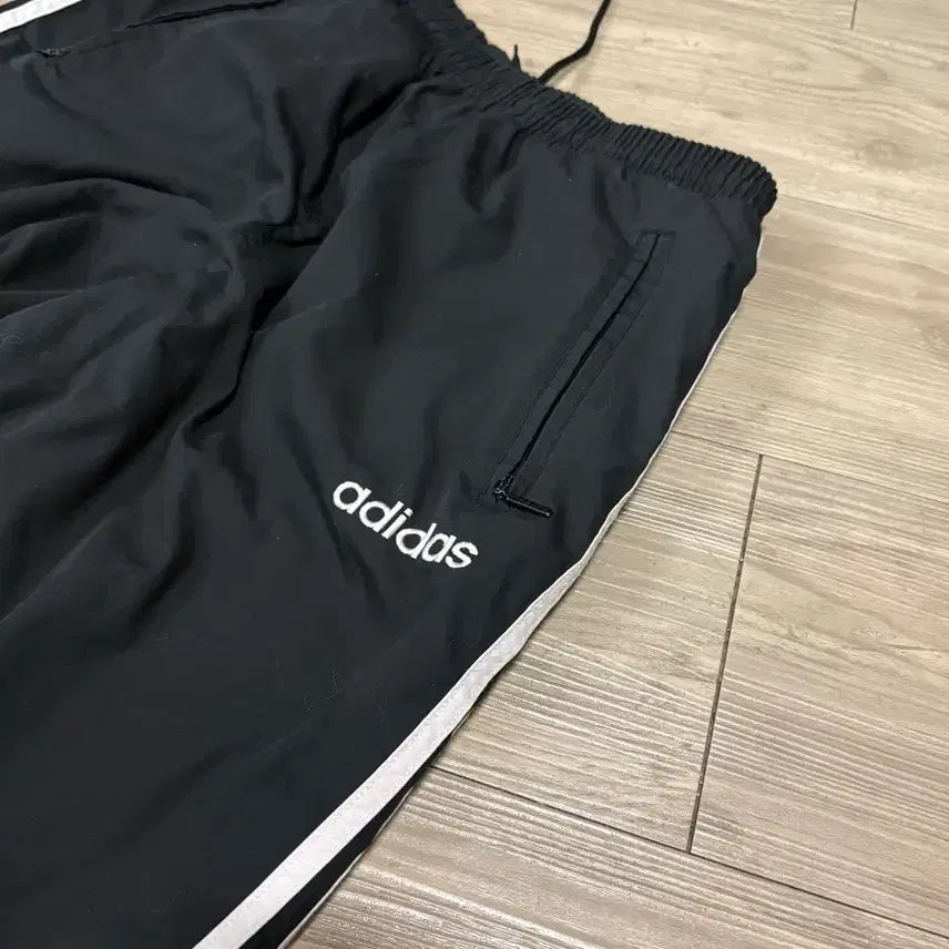 [BUNJANG] Adidas Black Chuba Pants / 아디다스 블랙 츄바