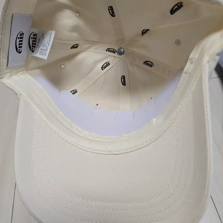 [BUNJANG] emis Ball Cap Hat White/Blue/Cream / emis 이미스 볼캡 모자 화이트/블루/크림색. 개당가격