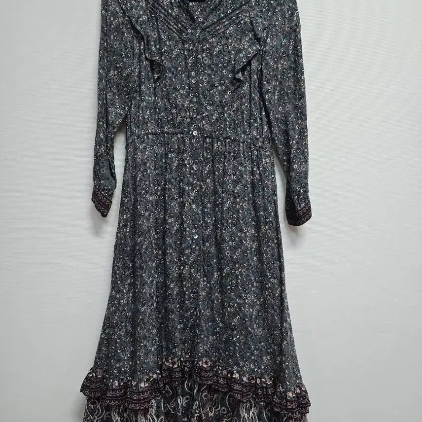 [BUNJANG] Thursday Island Floral Pattern Long Dress / thursdayisland 롱 원피스 플라워 패턴