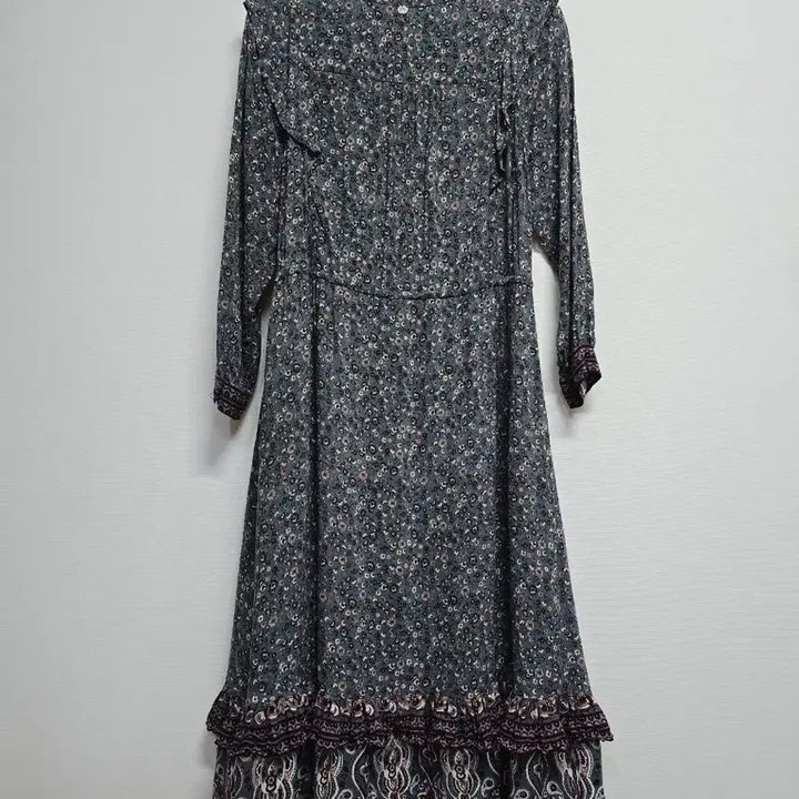 [BUNJANG] Thursday Island Floral Pattern Long Dress / thursdayisland 롱 원피스 플라워 패턴