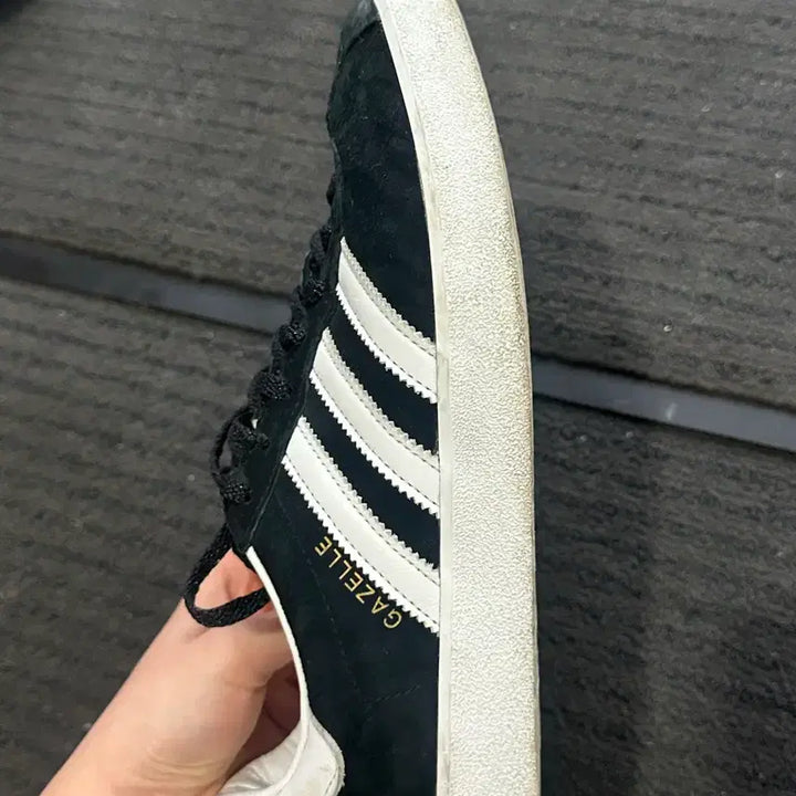 [BUNJANG] Adidas Gazelle 85 Black White Gold Suede Sneakers / 아디다스 가젤 85 블랙 화이트 골드/스웨이드 운동화/단화