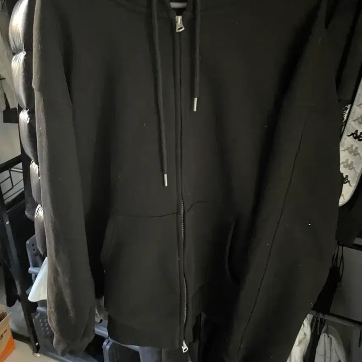 [BUNJANG] Black Hooded Zip-up / 블랙 후드집업