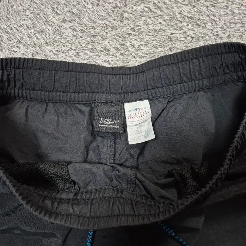 [BUNJANG] MLB Yankees Men's Nylon Shorts / MLB 양키스 남성 나일론 쇼츠 78(30-31)