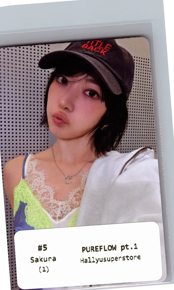 LE SSERAFIM "PUREFLOW" - Official Photocard (COMPACT Ver.) [26.06.08] (Restocked 6/16)