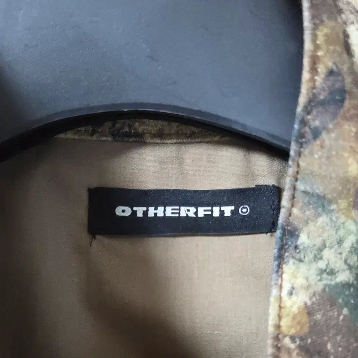 [BUNJANG] Aderfits Camo Short M-65 Field Jacket / (착샷) 아더핏츠 카모 숏 야상 모즈 파카