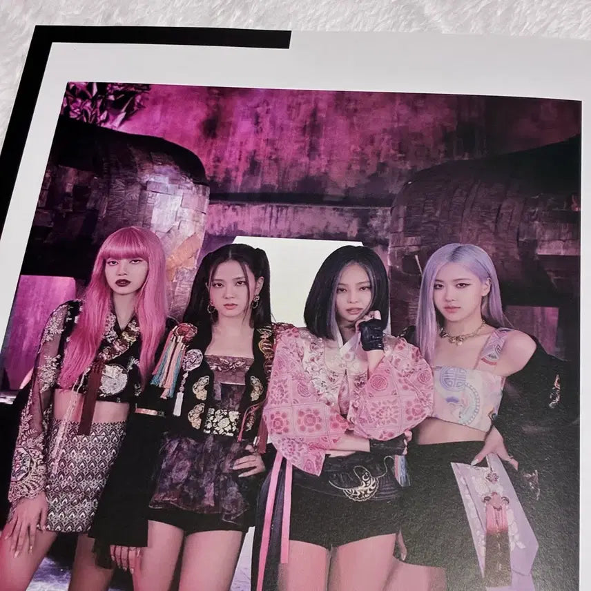 [BUNJANG] BLACKPINK Rolling Stone Magazine Photobook / BLACKPINK 블랙핑크 롤링스톤 매거진 화보 잡지