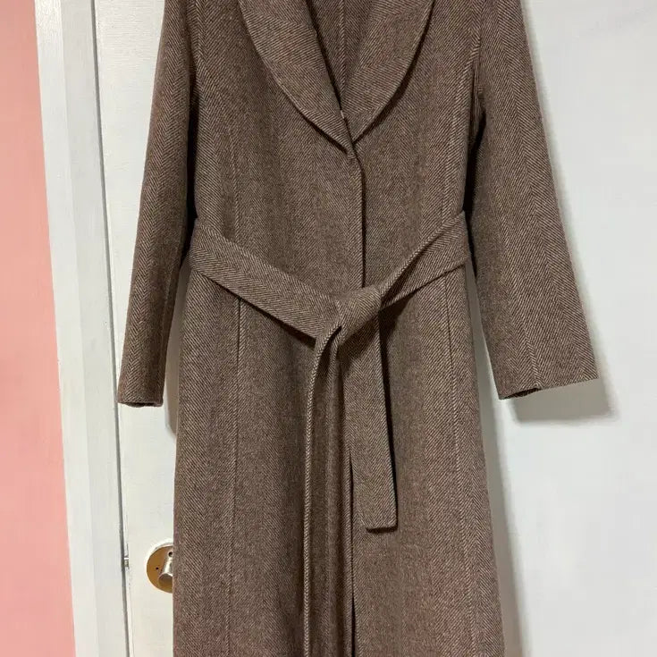 [BUNJANG] Brown Herringbone Belted Coat / 브라운 헤링본 벨티드 코트