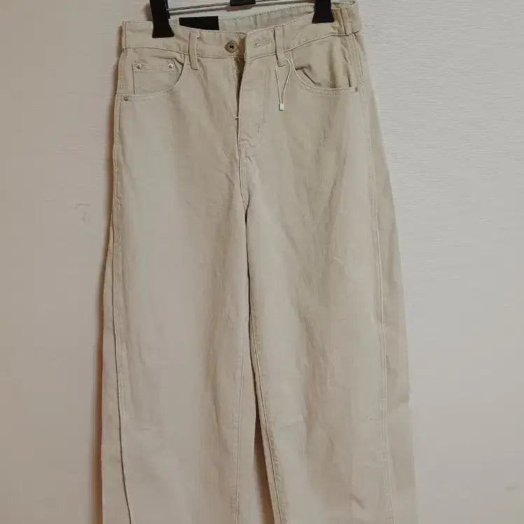 [BUNJANG] YOLK Balloon Fit Wide Pants Beige (M) / 미착용 YOLK 벌룬핏 와이드팬츠 베이지M 판매합니다